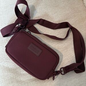 Dagne Dover Mara Phone Sling in Currant